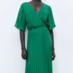 NWT Zara Pleated Midi Dress XL